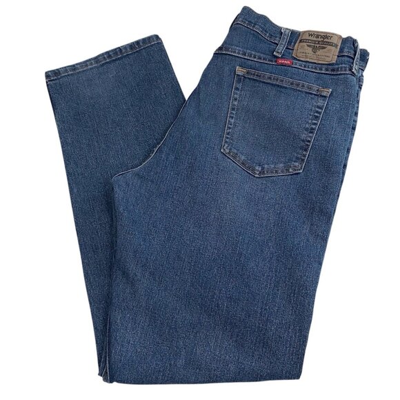 Wrangler Straight Leg Jeans Mens 36X34 Medium Wash Cotton Stretch Zip Close - Picture 1 of 9